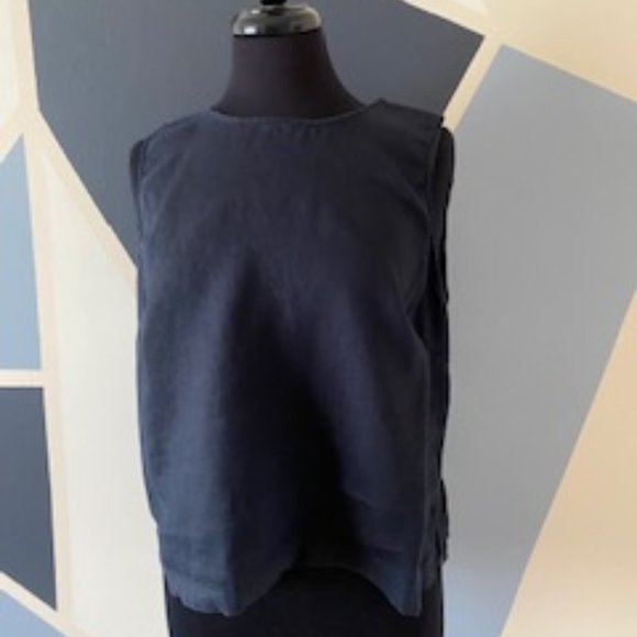 Contemporaine by Simons - Picture 1 of 1